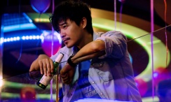 成人午夜一区二区三区视频